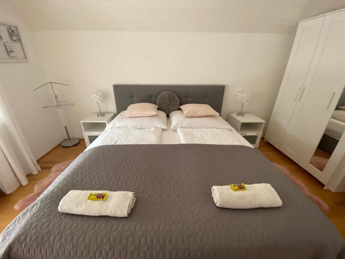 Do-Ti Apartmanhaz Balatonlelle Buitenkant foto