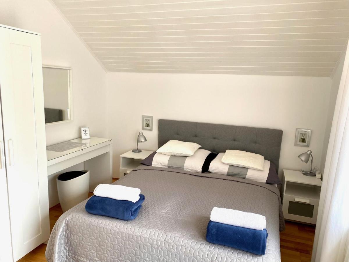 Do-Ti Apartmanhaz Balatonlelle Buitenkant foto