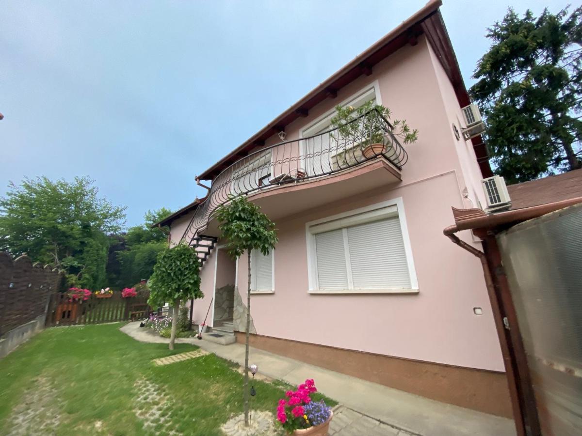 Do-Ti Apartmanhaz Balatonlelle Buitenkant foto