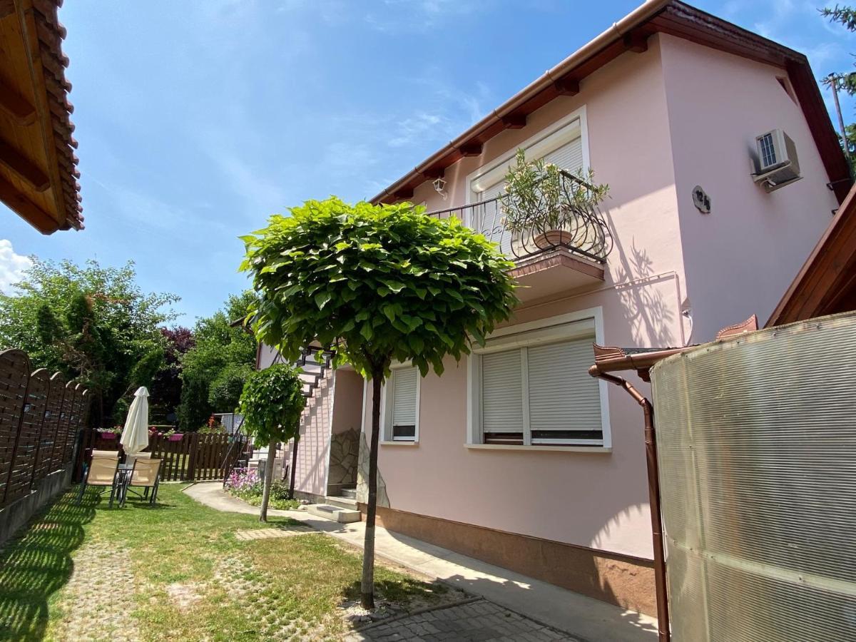Do-Ti Apartmanhaz Balatonlelle Buitenkant foto