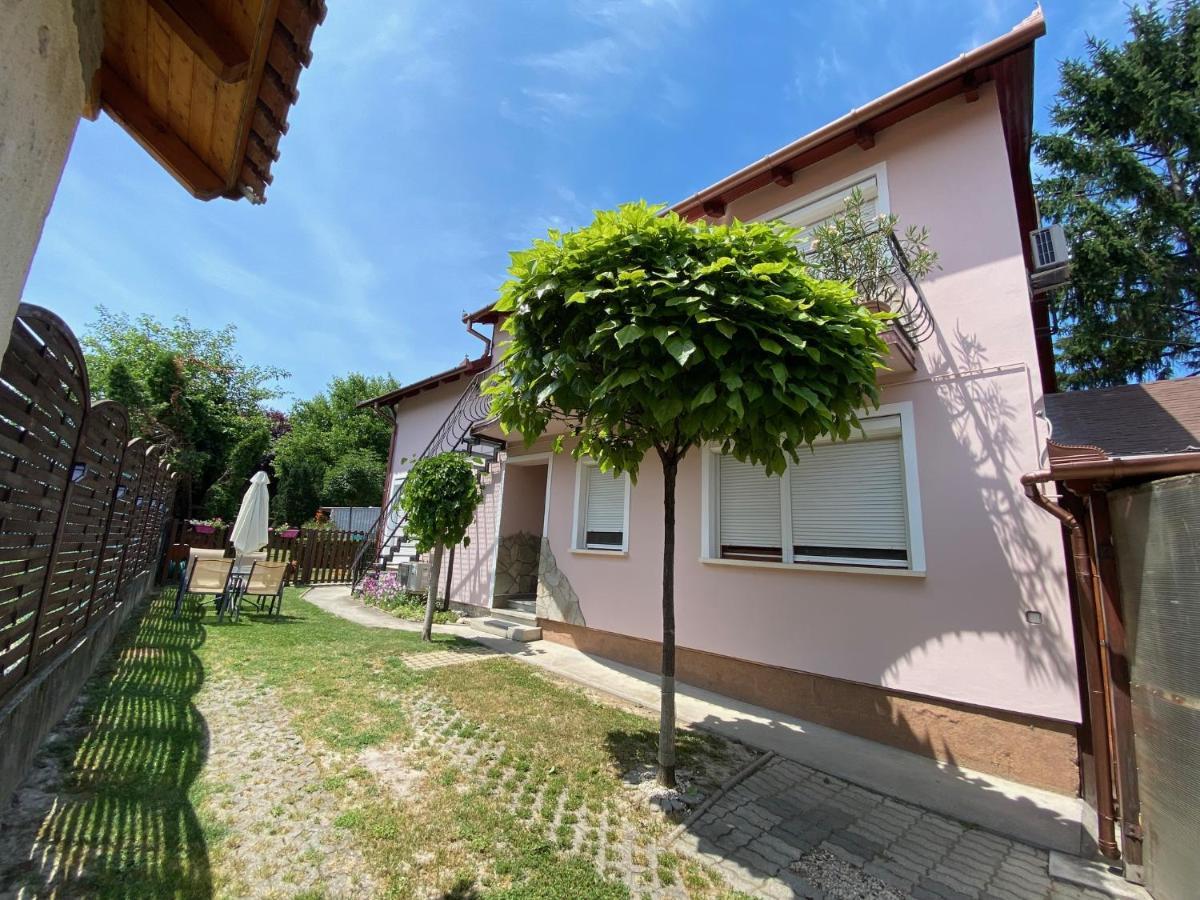 Do-Ti Apartmanhaz Balatonlelle Buitenkant foto