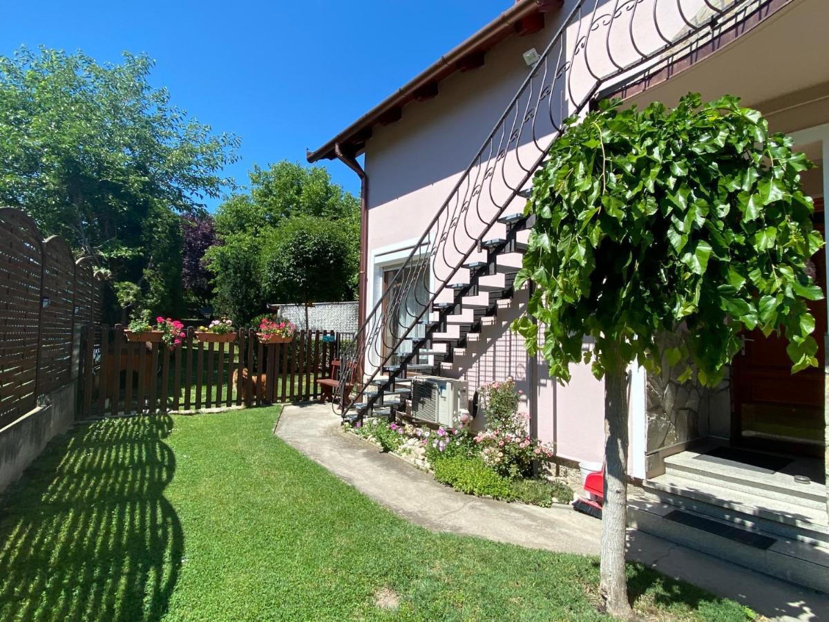 Do-Ti Apartmanhaz Balatonlelle Buitenkant foto