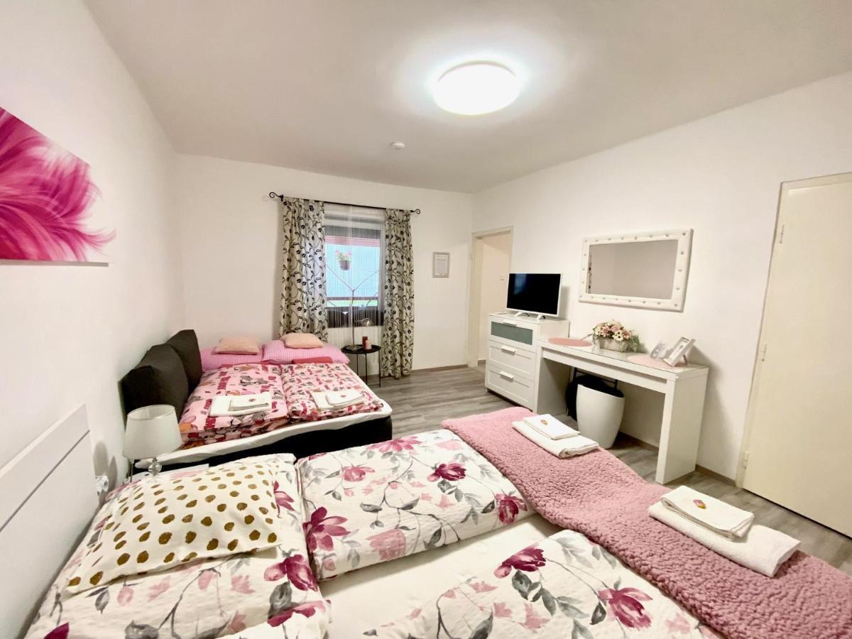 Do-Ti Apartmanhaz Balatonlelle Buitenkant foto