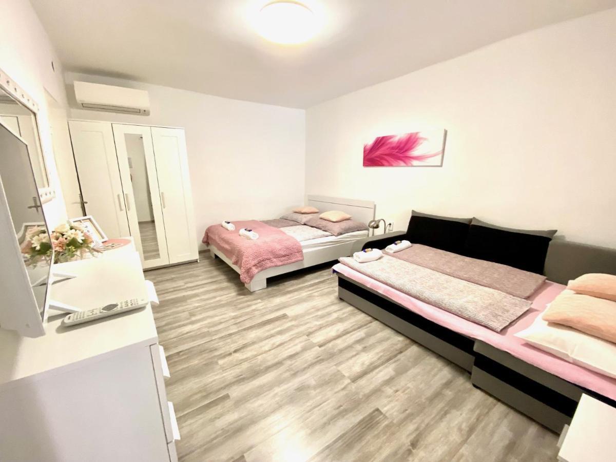Do-Ti Apartmanhaz Balatonlelle Buitenkant foto