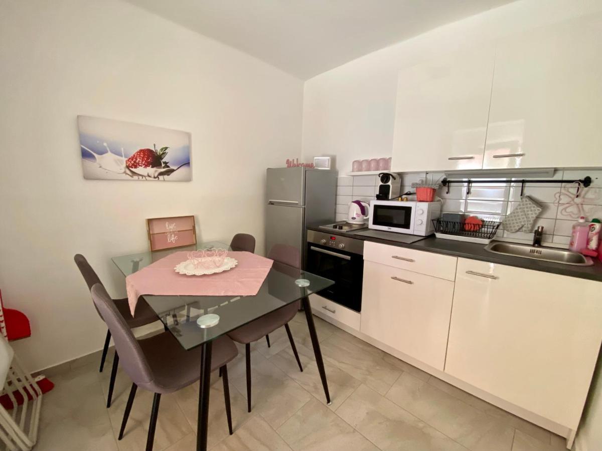 Do-Ti Apartmanhaz Balatonlelle Buitenkant foto